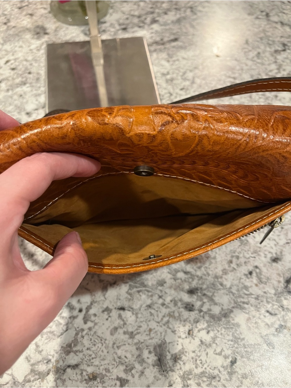 Patricia Nash Hand-Tooled Tan Leather Crossbody Bag EUC - Picture 11 of 16